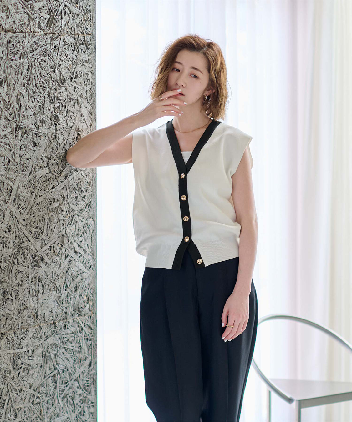 ur's「ゴールド釦コクーンニットベスト」|ニット・セーター|