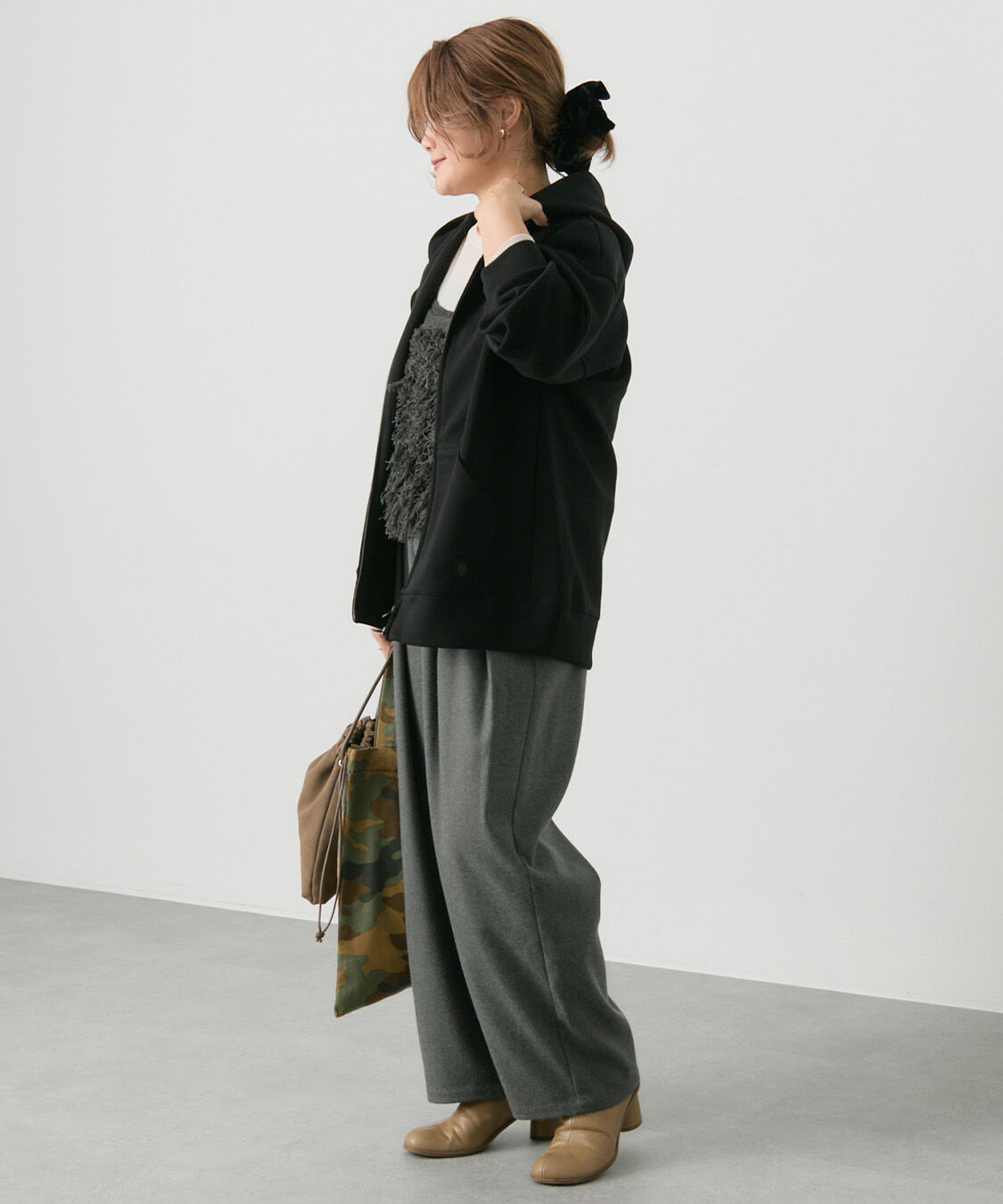  「【＠noricorico102企画】ダンボールWジップパーカー」|パーカー|