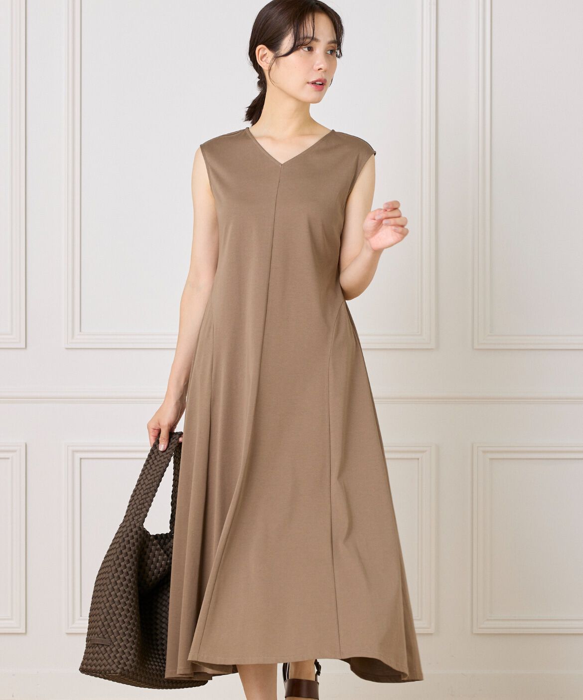INED「フレアカットワンピース」|ワンピース|