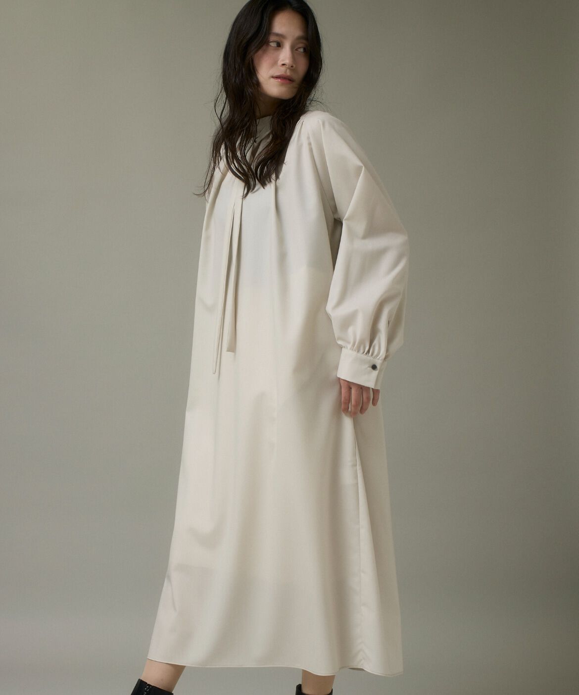 DAY by DAY it&rsquo;s international「ウール２WAYワンピース《アリエスウール Super120S'》」|ワンピース|ベージュ2