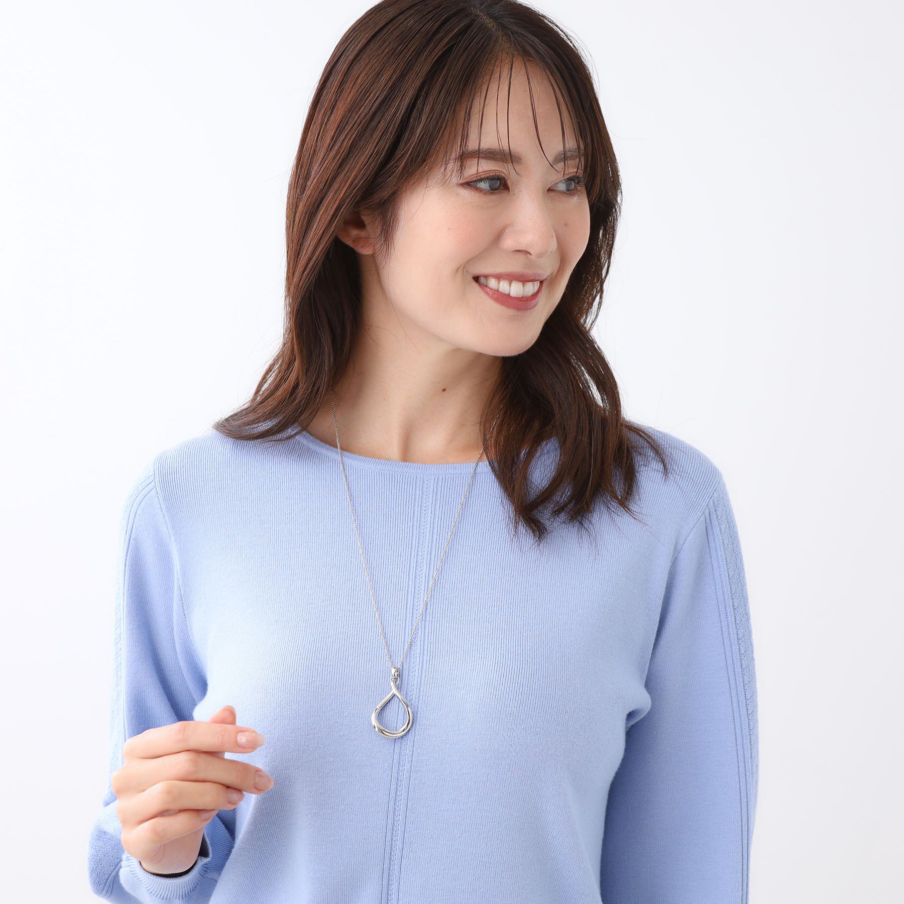 Reflect「【どんなスタイルにも合わせやすい◎】ねじりデザインメタルネックレス」|ネックレス|