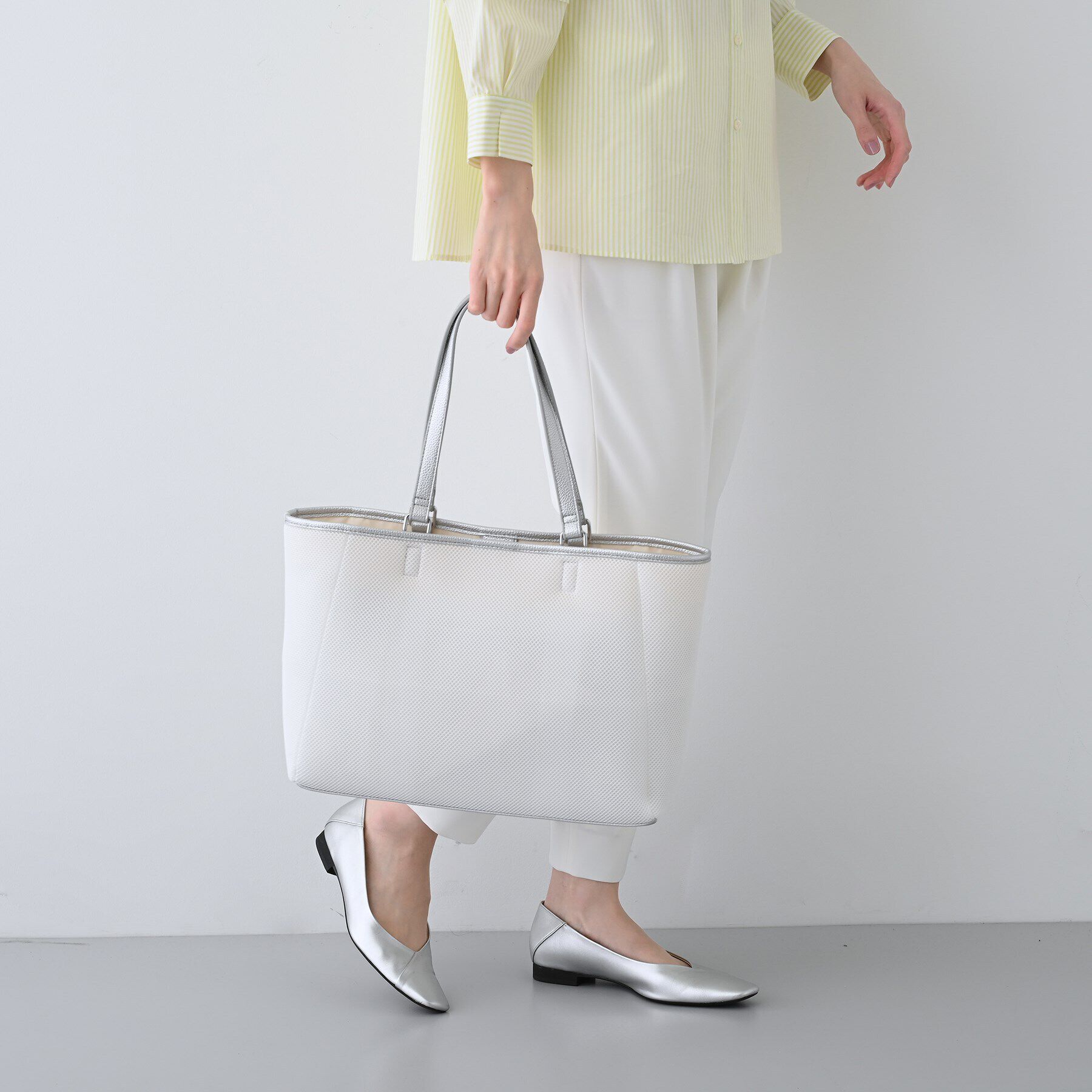 INDIVI「【A4収納可能／合皮】メッシュトートバッグ」|トートバッグ|