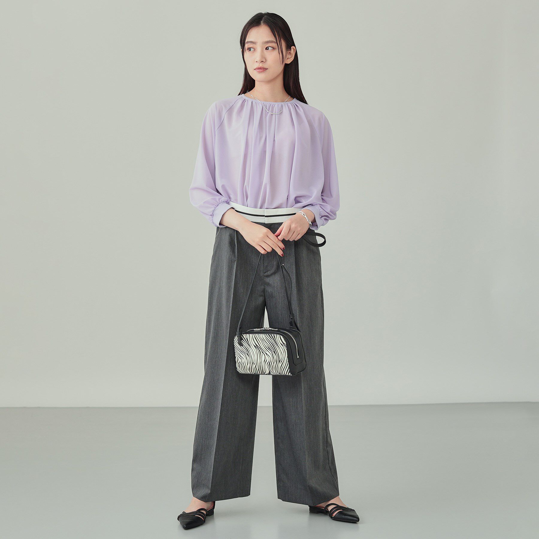 INDIVI「アニマルハラコ ボストンショルダー」|ショルダー・メッセンジャー|