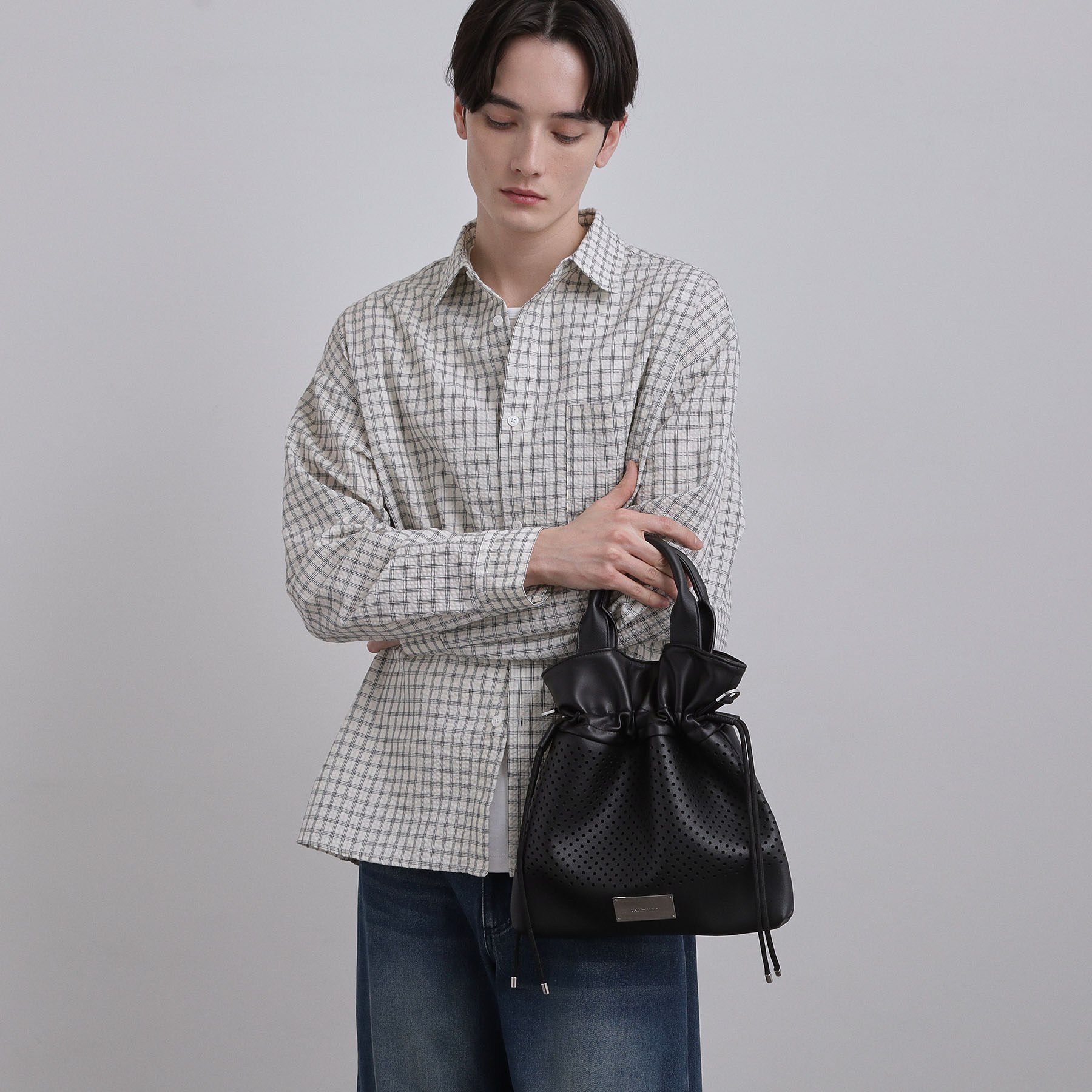 tk.TAKEO KIKUCHI「【2WAY】パンチングドロストバッグ」|ショルダー・メッセンジャー|