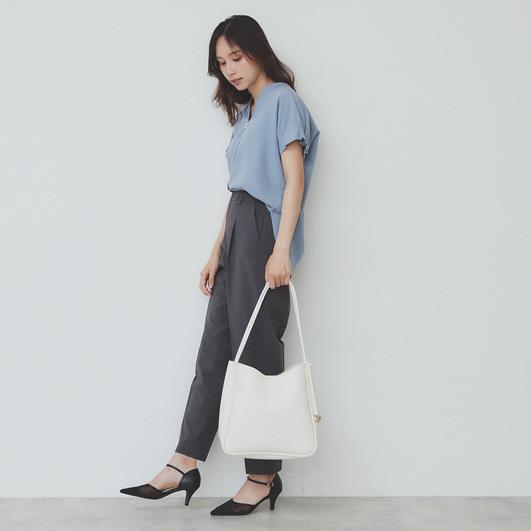 index「【A4サイズ収納可能】コインチャーム付きトートバッグ」|トートバッグ|