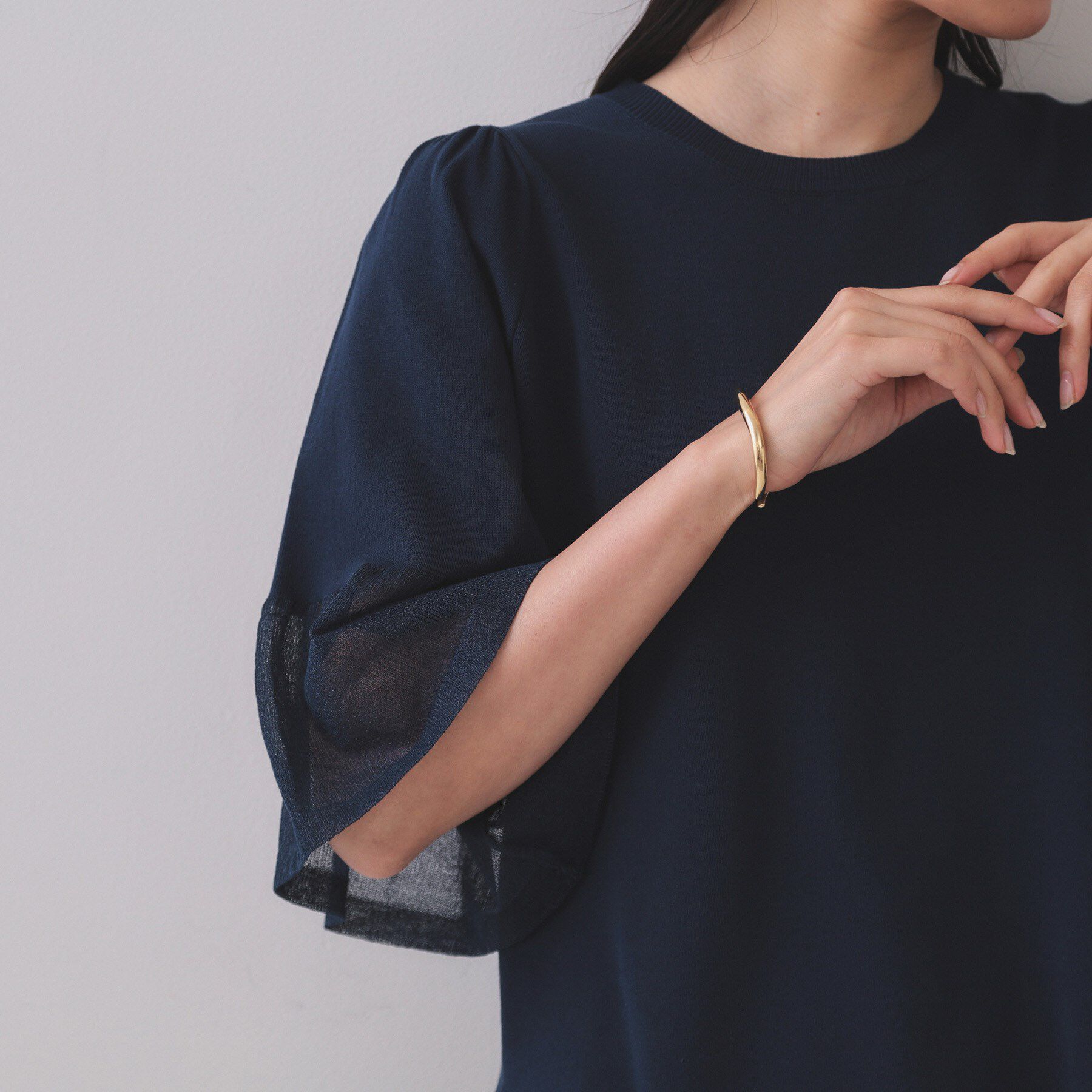 OPAQUE.CLIP「《5色展開》シアーフレアスリーブニット【洗濯機洗い可】」|ニット・セーター|