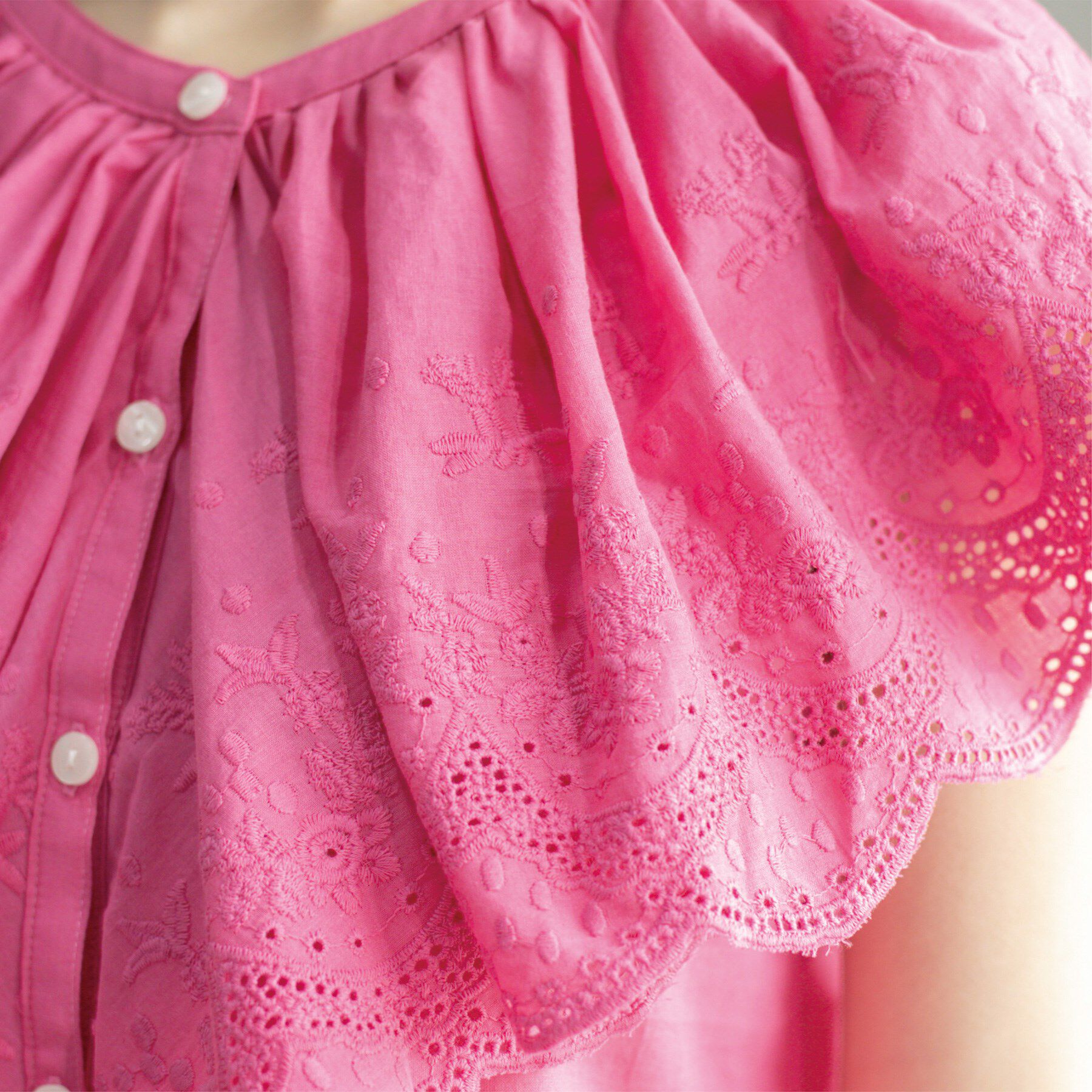 OPAQUE.CLIP「刺繍レースカラーブラウス」|シャツ・ブラウス|