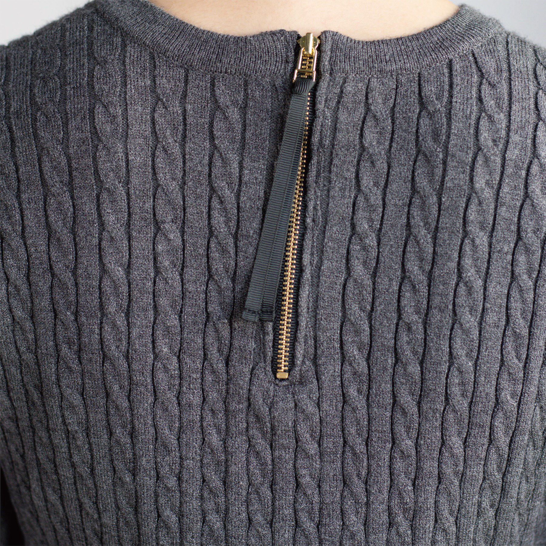 OPAQUE.CLIP「ミニケーブル切替ペプラムニット」|ニット・セーター|