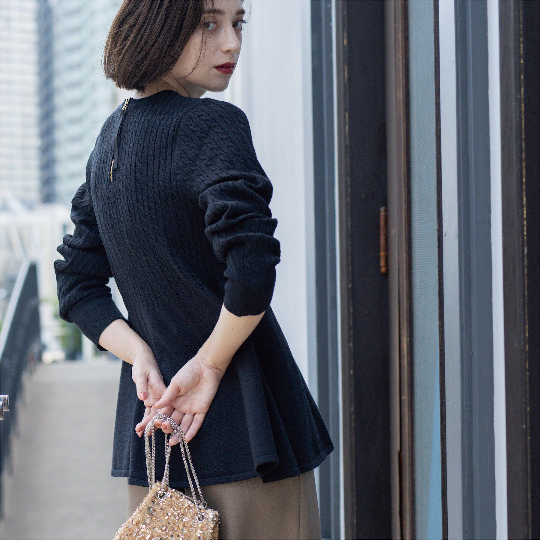 OPAQUE.CLIP「ミニケーブル切替ペプラムニット」|ニット・セーター|ブラック(019)