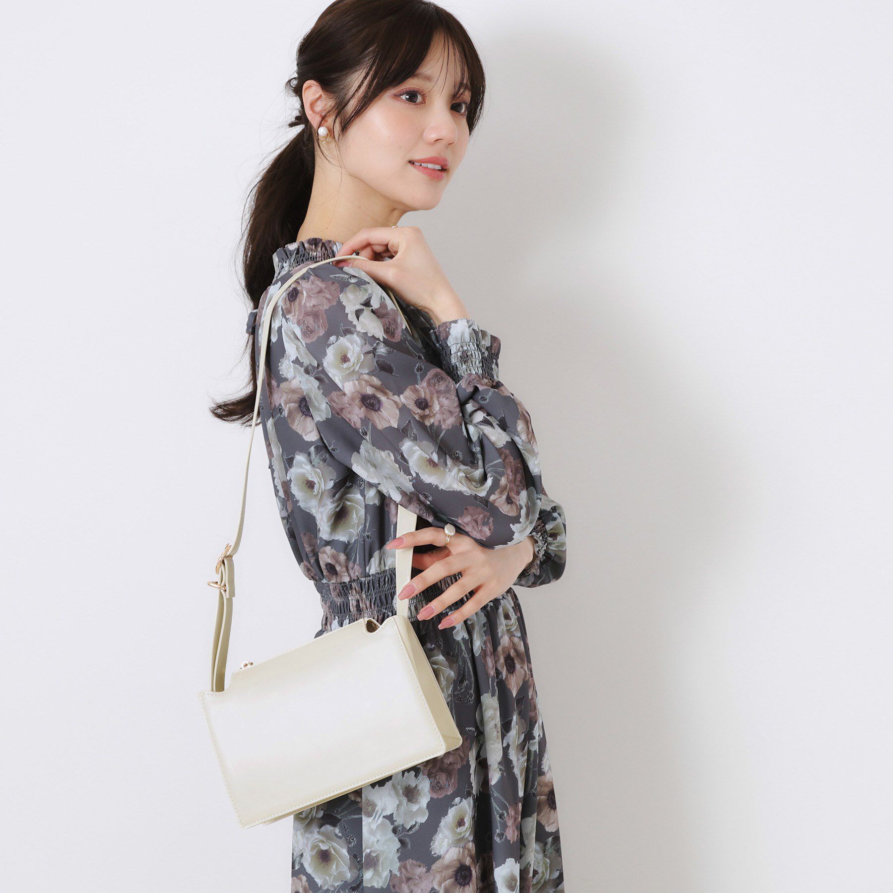 Couture broach「スクエアミニショルダーバッグ」|ショルダー・メッセンジャー|