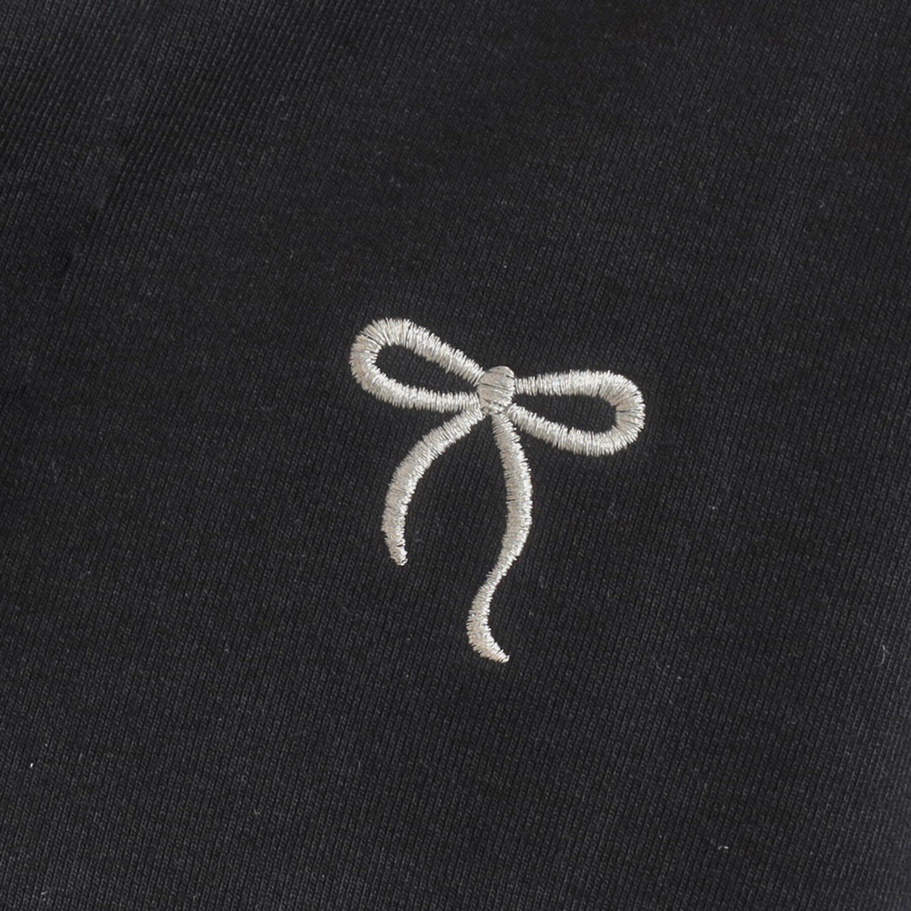 Couture broach「【マシンウォッシャブル・UVケア・大人可愛い】リボン刺繍ダンボールZIPフーディ」|パーカー|