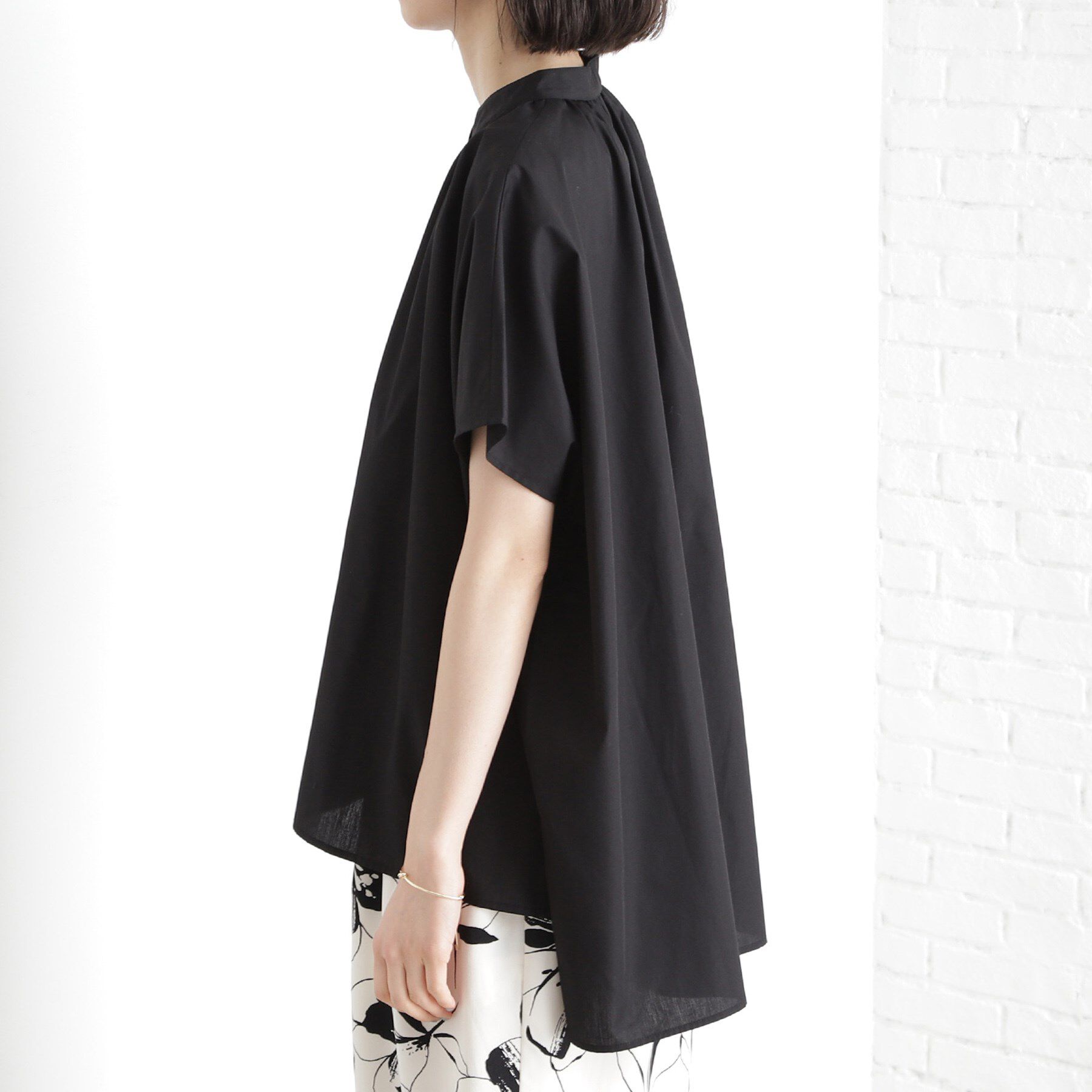 THE SHOP TK「袖ギャザーブラウス【洗濯機OK】」|シャツ・ブラウス|