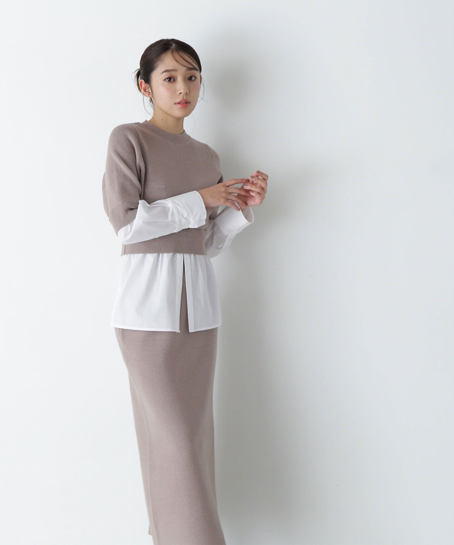  「シャツレイヤードニットセットアップ」|ワンピース|ベージュ