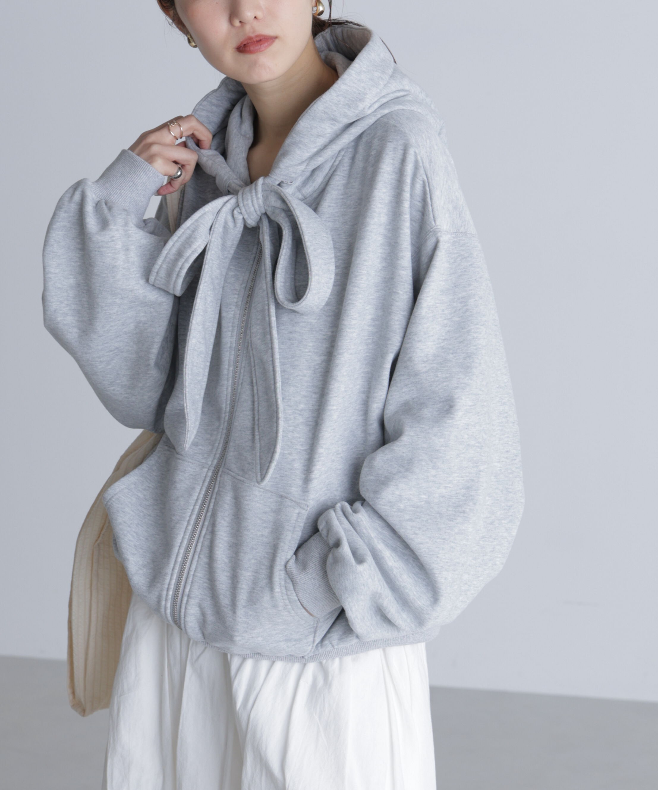  「起毛ビッグリボンジップパーカー」|Tシャツ・カットソー|グレー