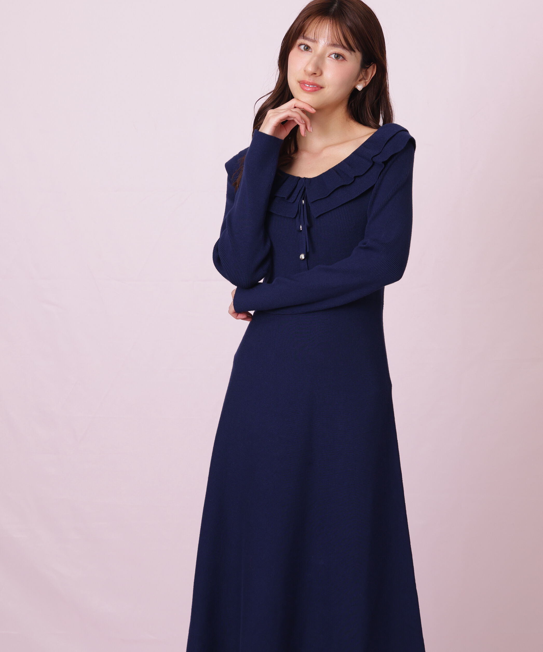  「フリル襟バイカラーニットワンピース」|ワンピース|