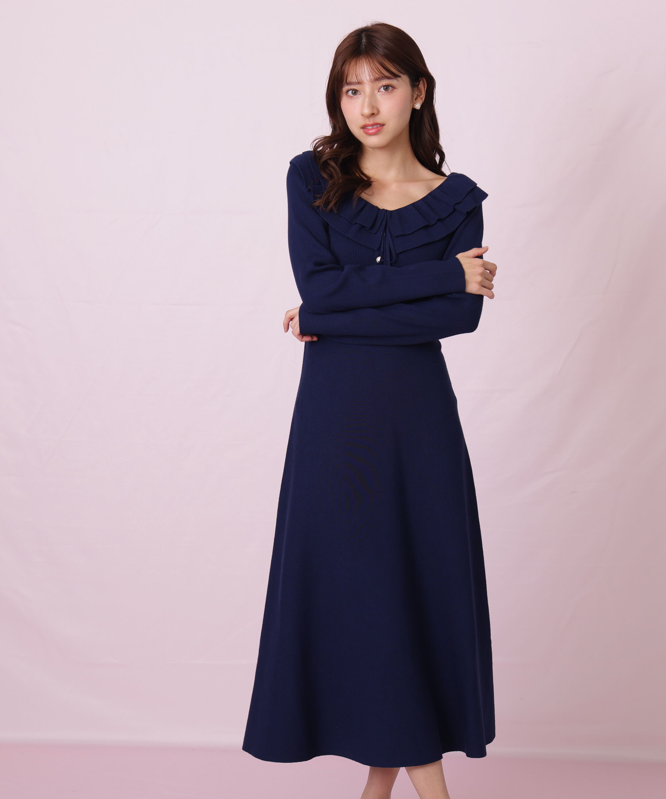  「フリル襟バイカラーニットワンピース」|ワンピース|