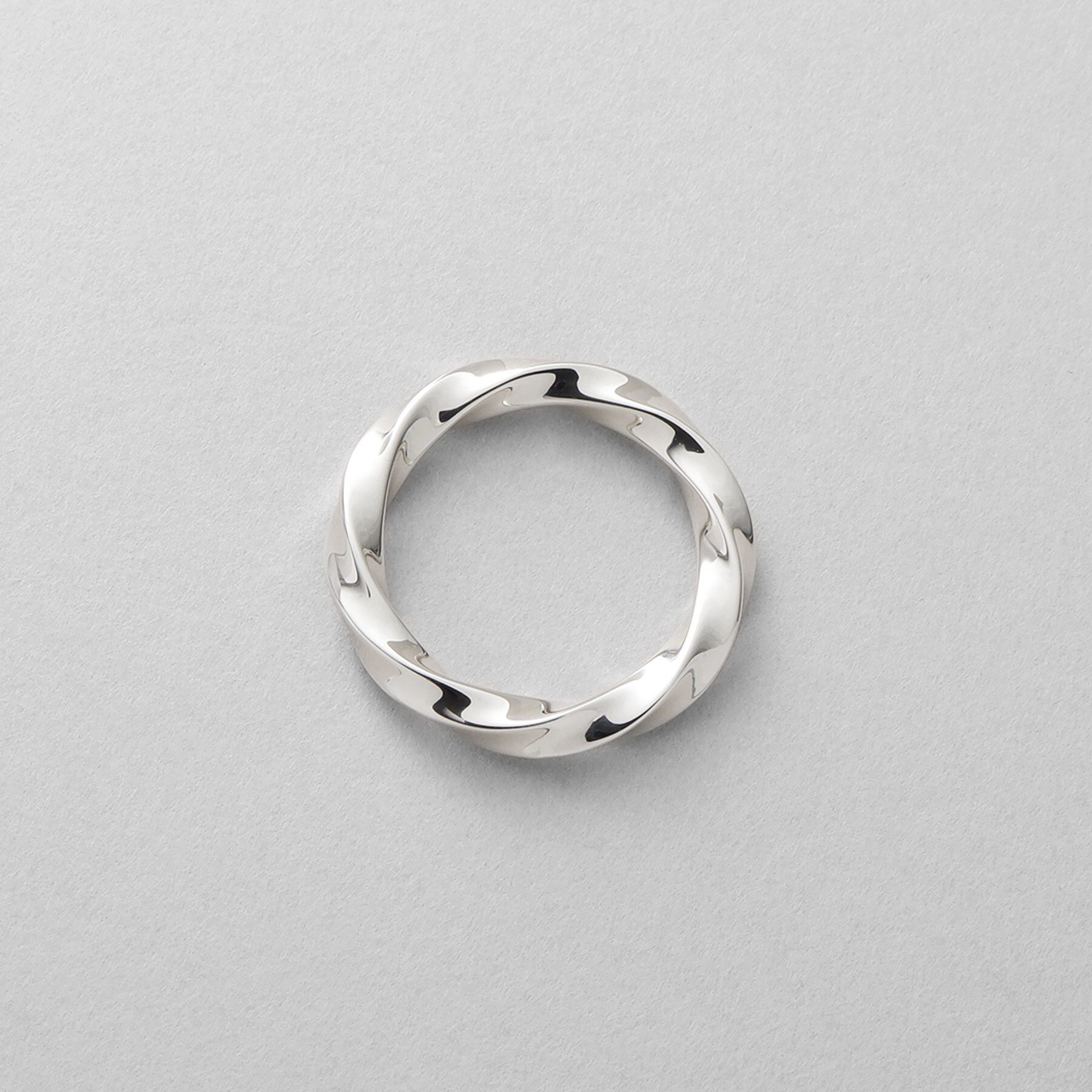 COCOSHNIK ONKITSCH「シルバー スクリューピンキーリング」|リング|