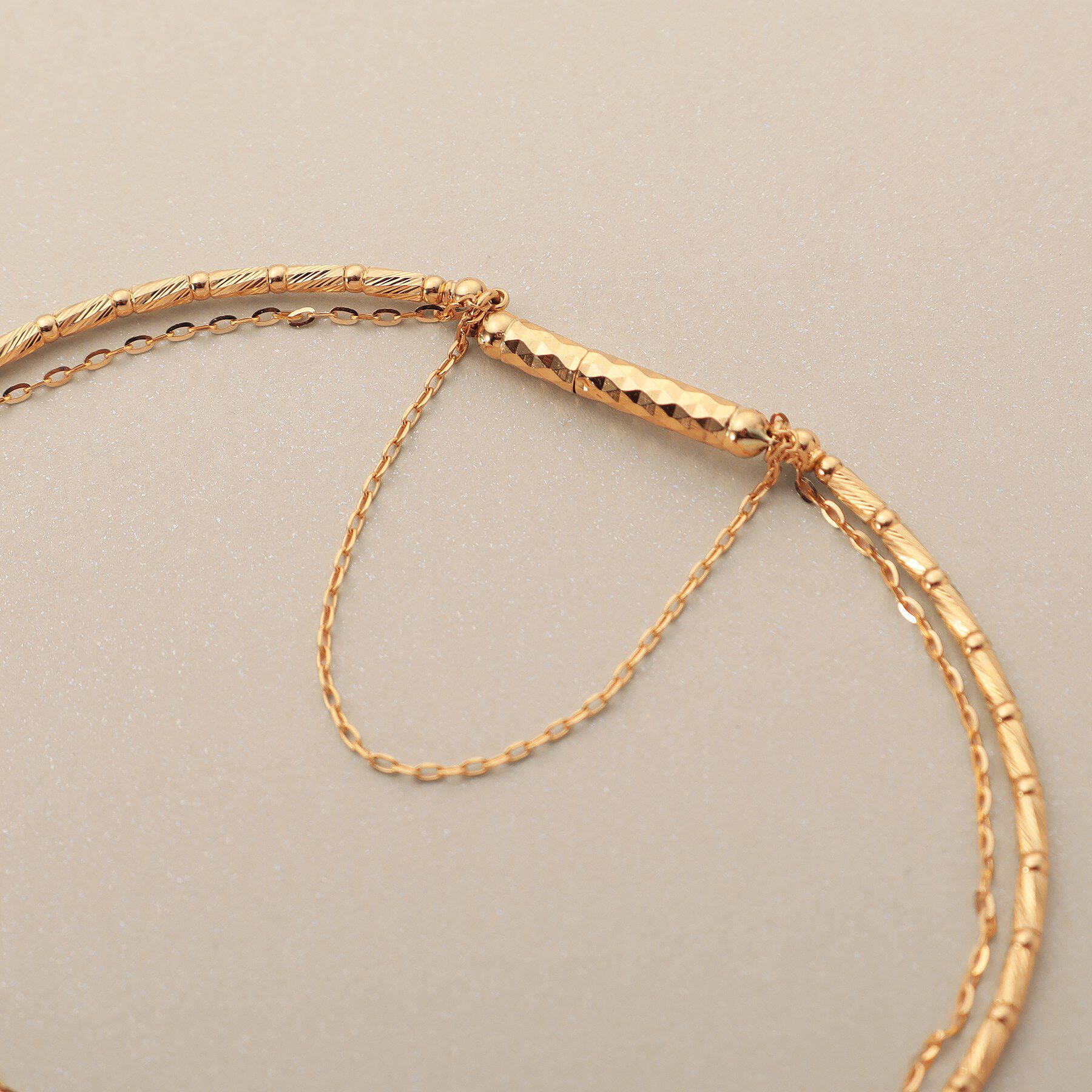 COCOSHNIK「K18カットビーズ&times;フラッシュアズキマグネット バングル」|ブレスレット・バングル|