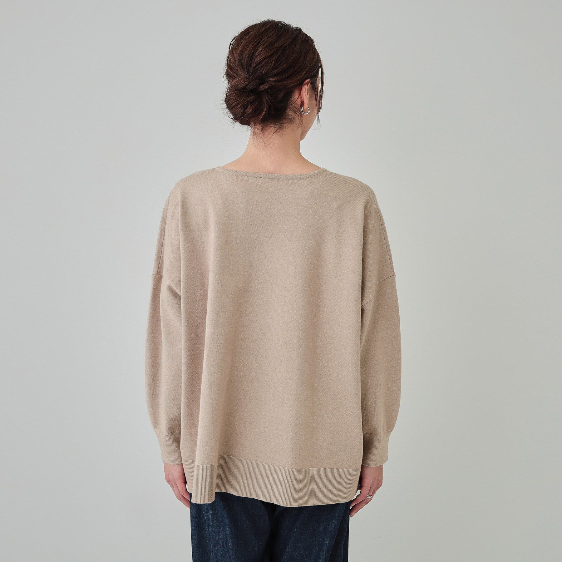 SHOO･LA･RUE「【洗える】レイヤードコーデも楽しめる もちもちVネックニット」|ニット・セーター|