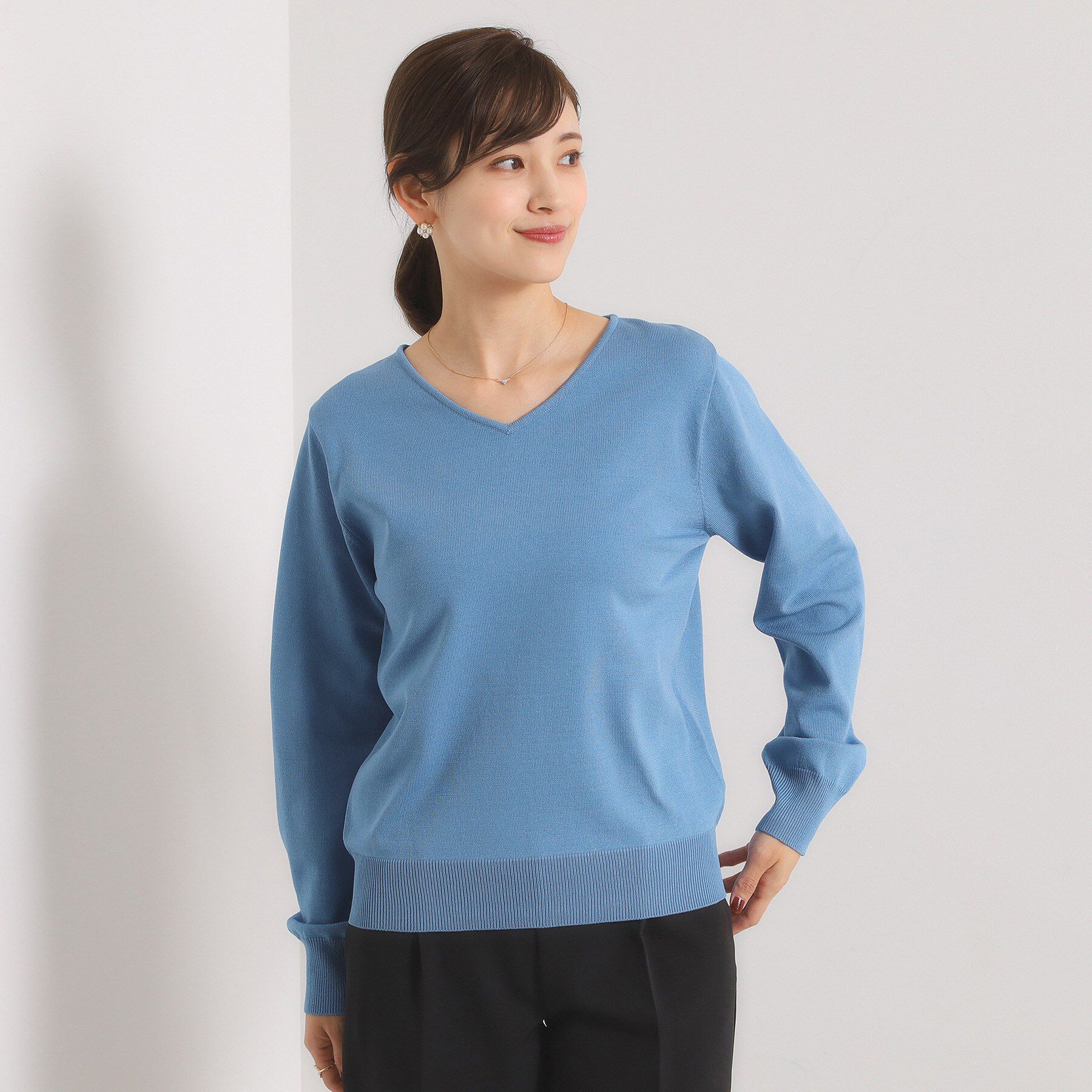 ITS&rsquo;DEMO「【縮みに強い／洗濯機OK】Vネックニットプルオーバー」|ニット・セーター|