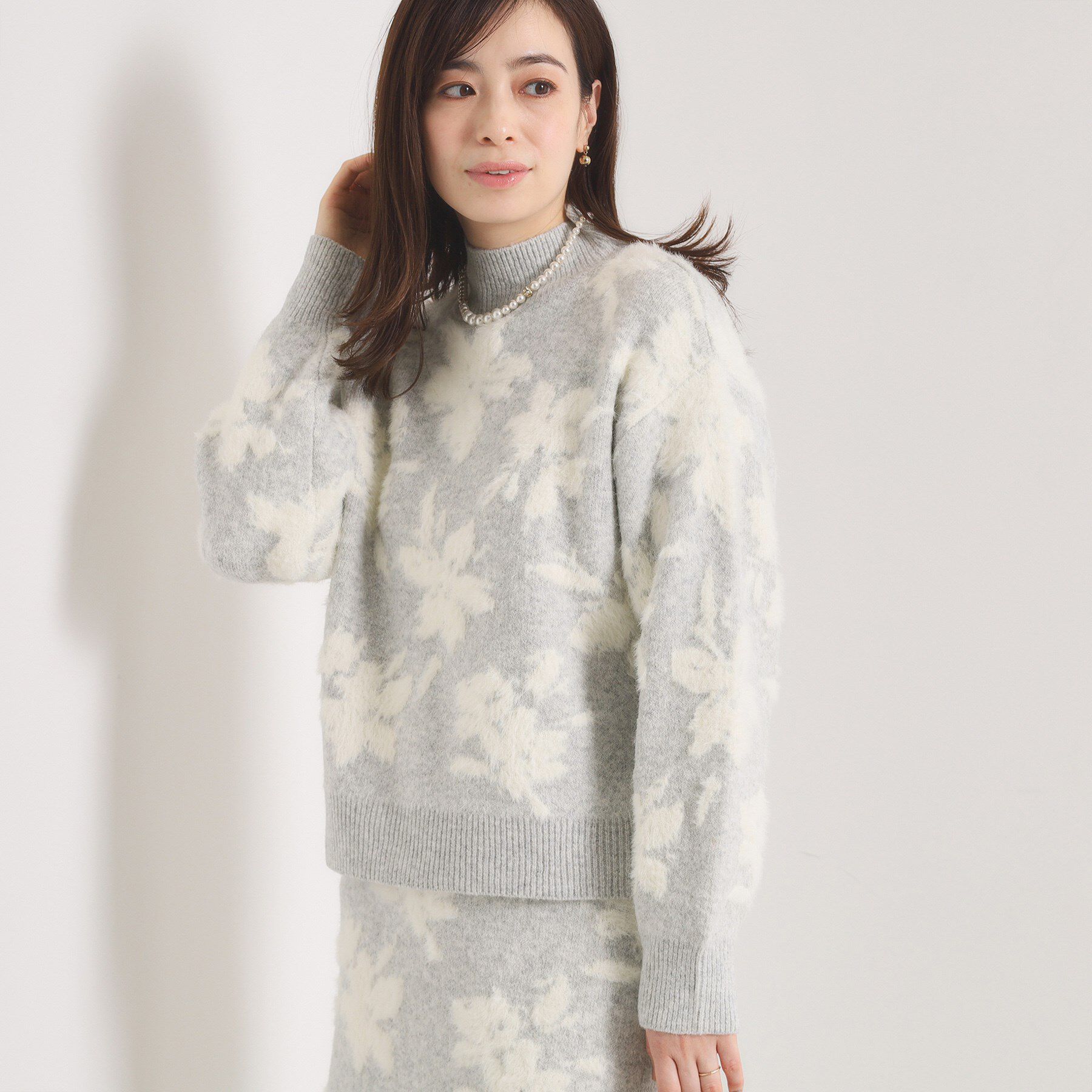 ITS&rsquo;DEMO「【手洗い可／セットアップ可】花柄フェザージャカードニット」|ニット・セーター|