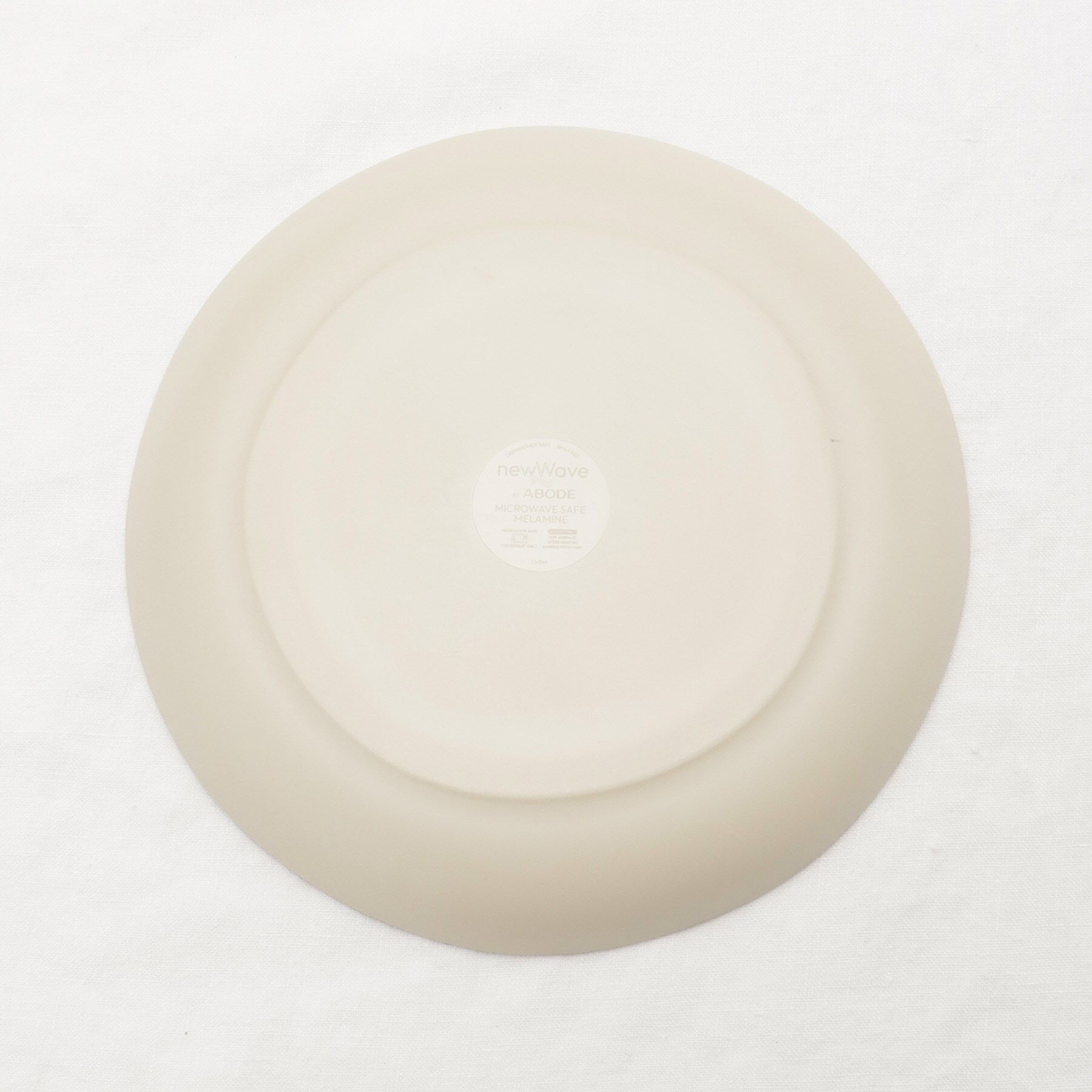 212 KITCHEN STORE「コースタルリアクティブ サラダプレート 22cm WH ＜ABODE  アボード＞」|食器・キッチングッズ|