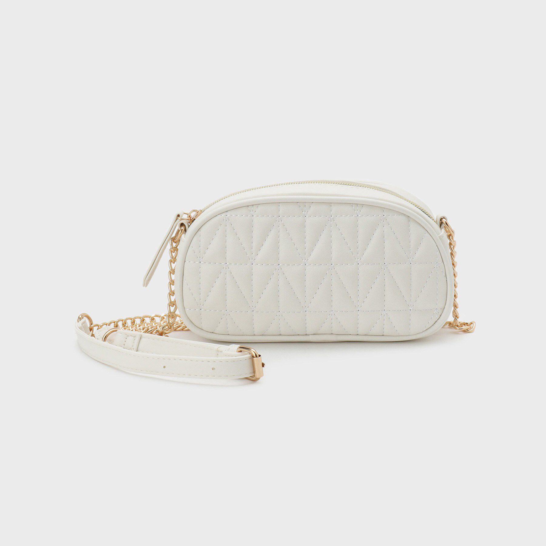 Ober Tashe「チェーン使いキルティングショルダー」|ショルダー・メッセンジャー|