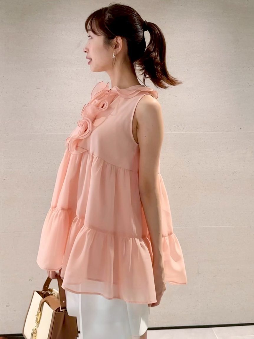 CELFORD「【WEB限定カラー】ラッフルフリルネックブラウス」|シャツ・ブラウス|