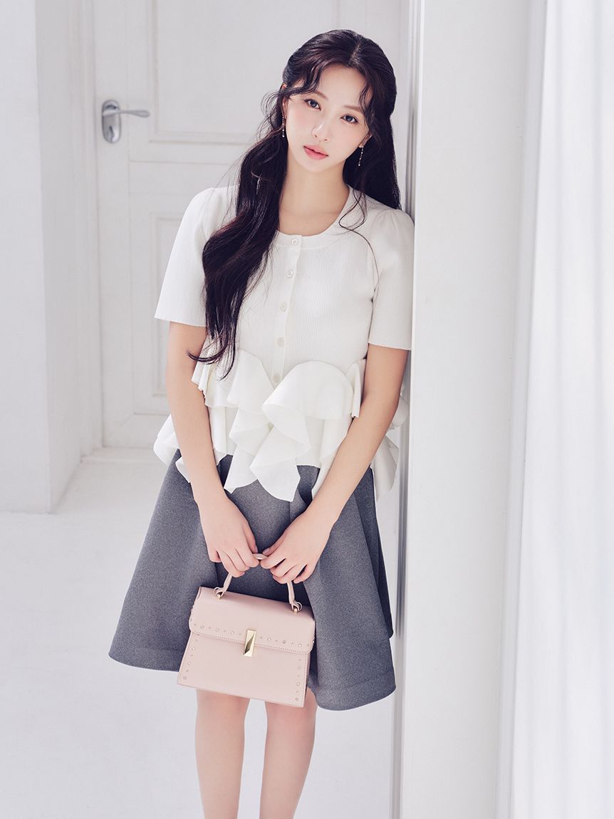 CELFORD「【WEB・一部店舗限定カラー】ラッフルフリルペプラムニットカーディガン」|カーディガン|OWHT