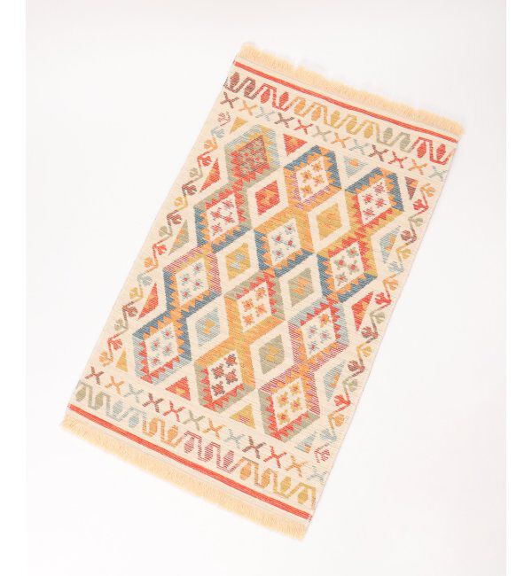 Lbc with Life「ギウスラドラポーネラグマット」|クッション・クッションカバー|