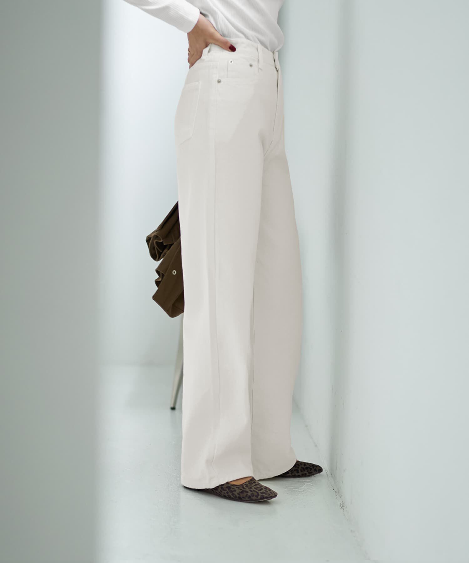 STYLE DELI「セミワイドストレートホワイトデニム」|デニム|