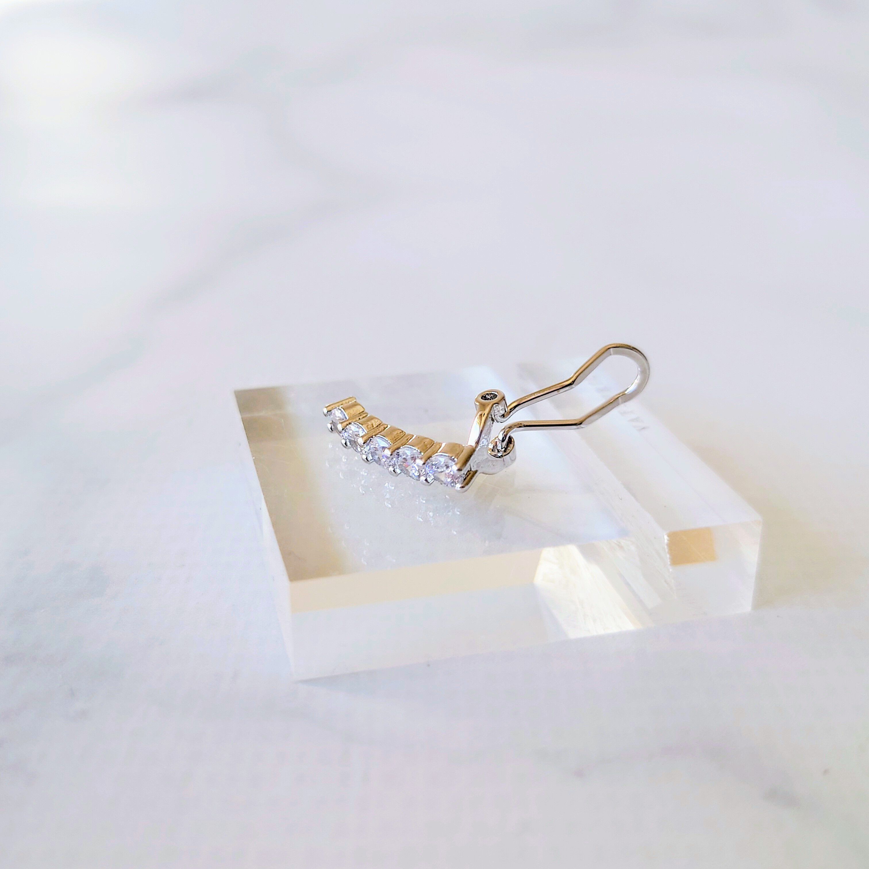 MARQUISE「ビジューラインイヤーカフ（片耳用）」|イヤーカフ|