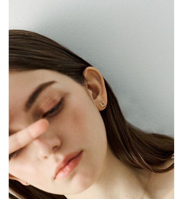 ete「シルエット ピアス」|ピアス|