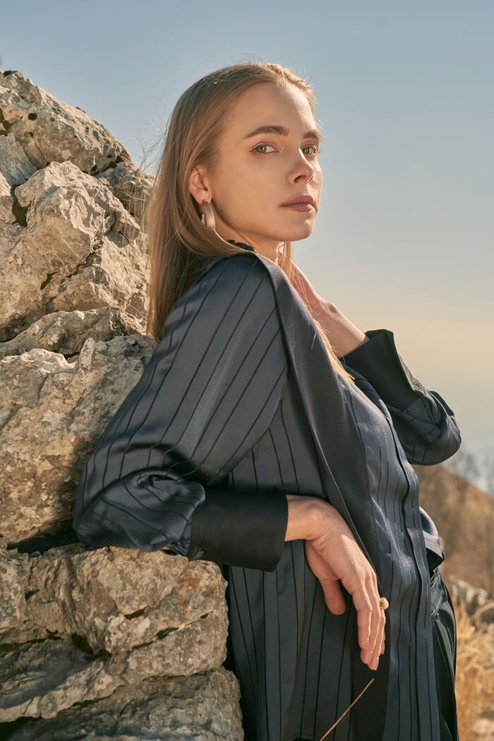 BACKYARD FAMILY「MIND マインド 襟 ギャザー ブラウス 通販 長袖ブラウス シャツ 長袖シャツ 襟ギャザー」|シャツ・ブラウス|