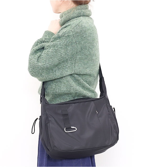 BACKYARD FAMILY「ショルダーバッグ レディース 通販 斜め掛けバッグ 肩掛けバッグ カルビナ付き 軽量 軽い」|ショルダー・メッセンジャー|