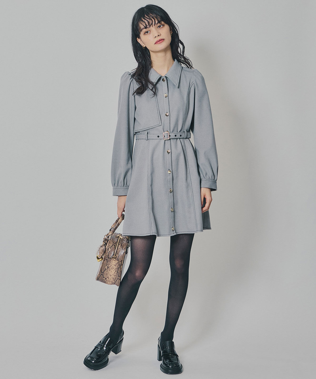 REDYAZEL「バイカラーステッチラインミニワンピース」|ワンピース|