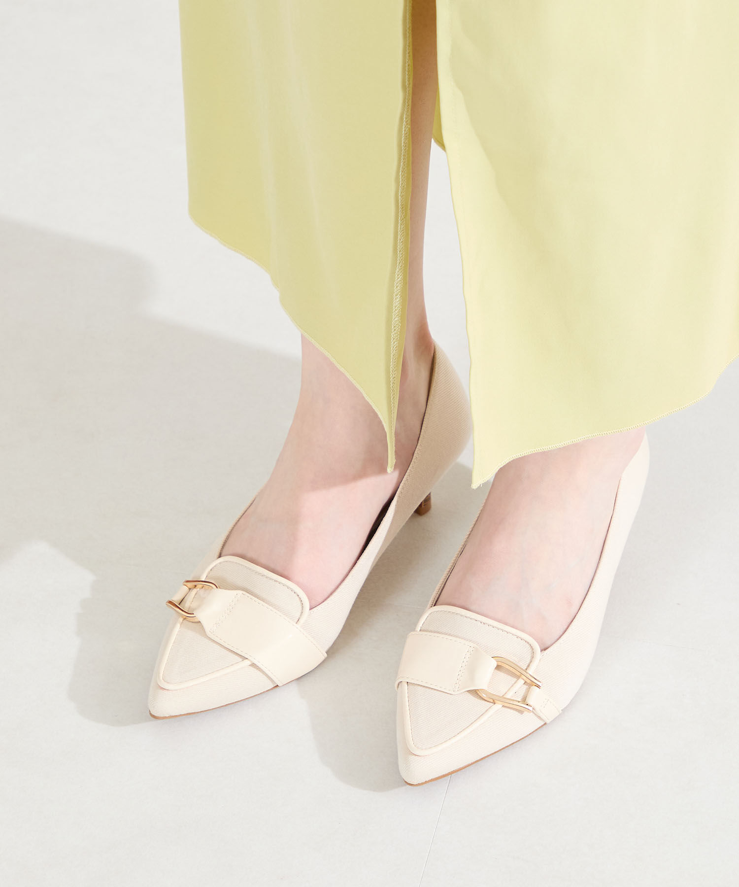 WA Oriental TRaffic「●2026春夏新作●サイド バックル ポインテッドトゥ パンプス /62104」|パンプス|