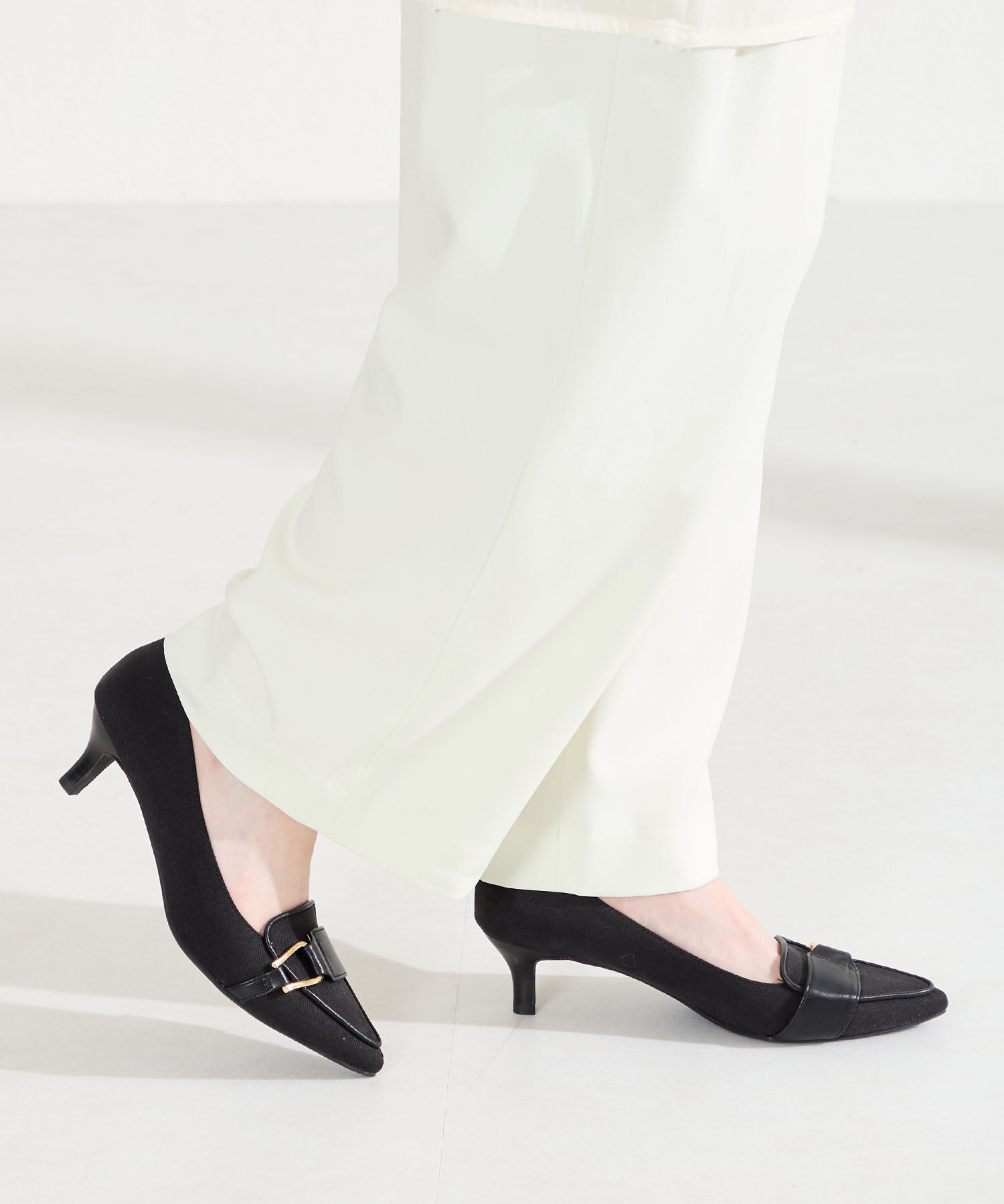 WA Oriental TRaffic「●2026春夏新作●サイド バックル ポインテッドトゥ パンプス /62104」|パンプス|