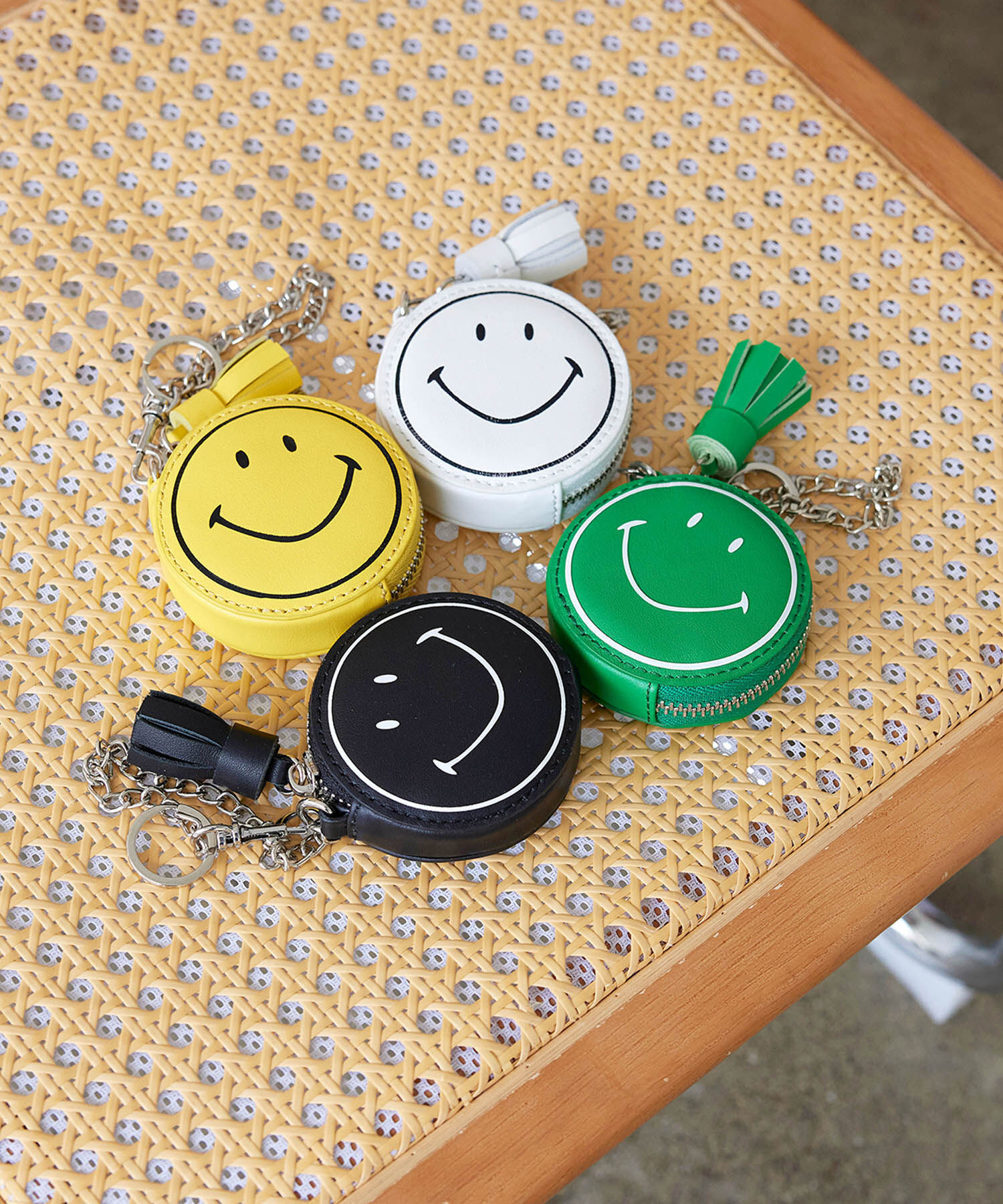 TOPKAPI BREATH「【新色追加】SMILE COLLECTION スマイル ラウンド ポーチ / チャーム」|チャーム・キーホルダー|