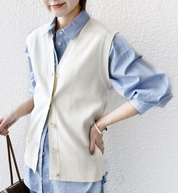 SHIPS for women「〈手洗い可能〉ワンポイント 刺繍 Vネック ベスト」|ベスト・ジレ|