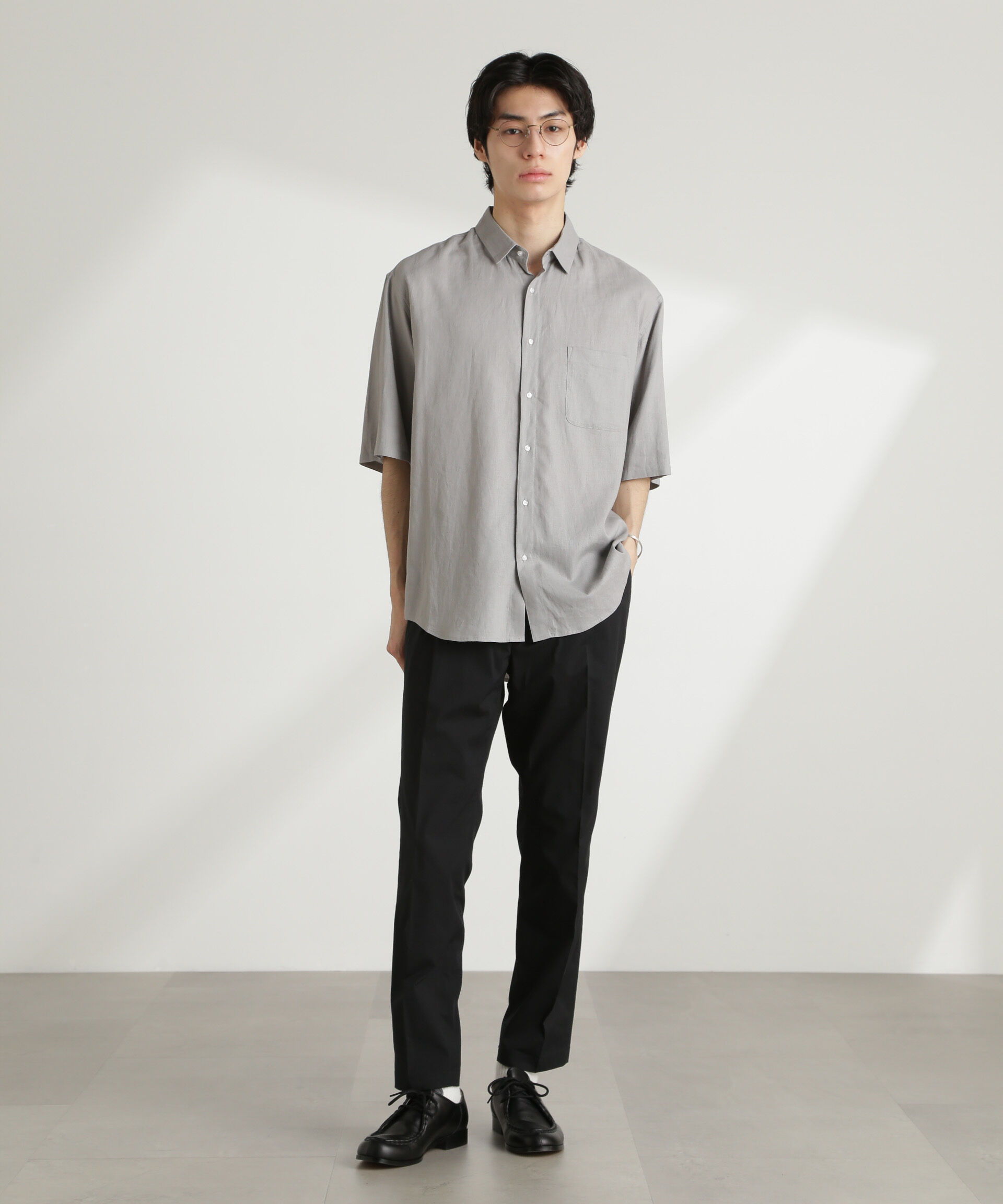 nano･universe「アンチスメルリネン レギュラーカラー 半袖」|シャツ・ブラウス|