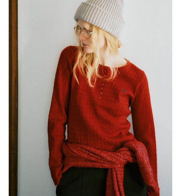 VIS「【POLO BCS】VIS別注ヘンリーネックミニケーブルニットトップス」|ニット・セーター|レッド系(61)