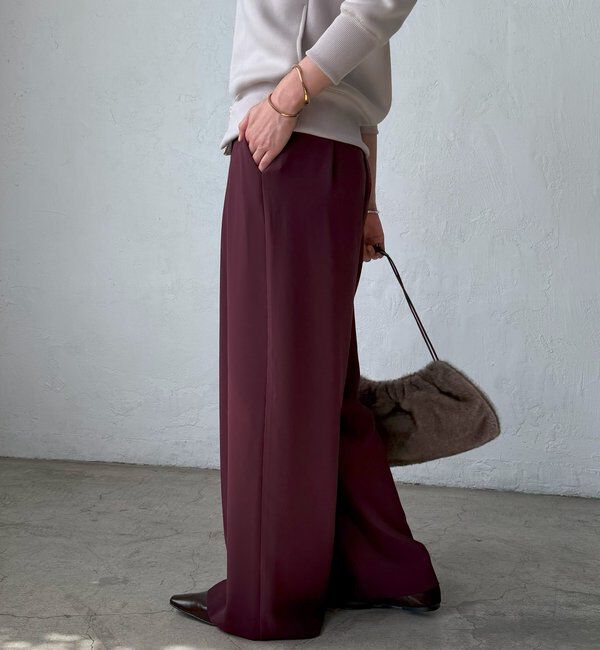  「【ウォッシャブル】【シーズンレスで使える】タックワイドスラックス」|チノ|