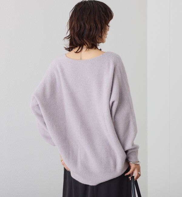  「【抜け感シルエット】ヘアリーウール片畦Vネックニット」|ニット・セーター|