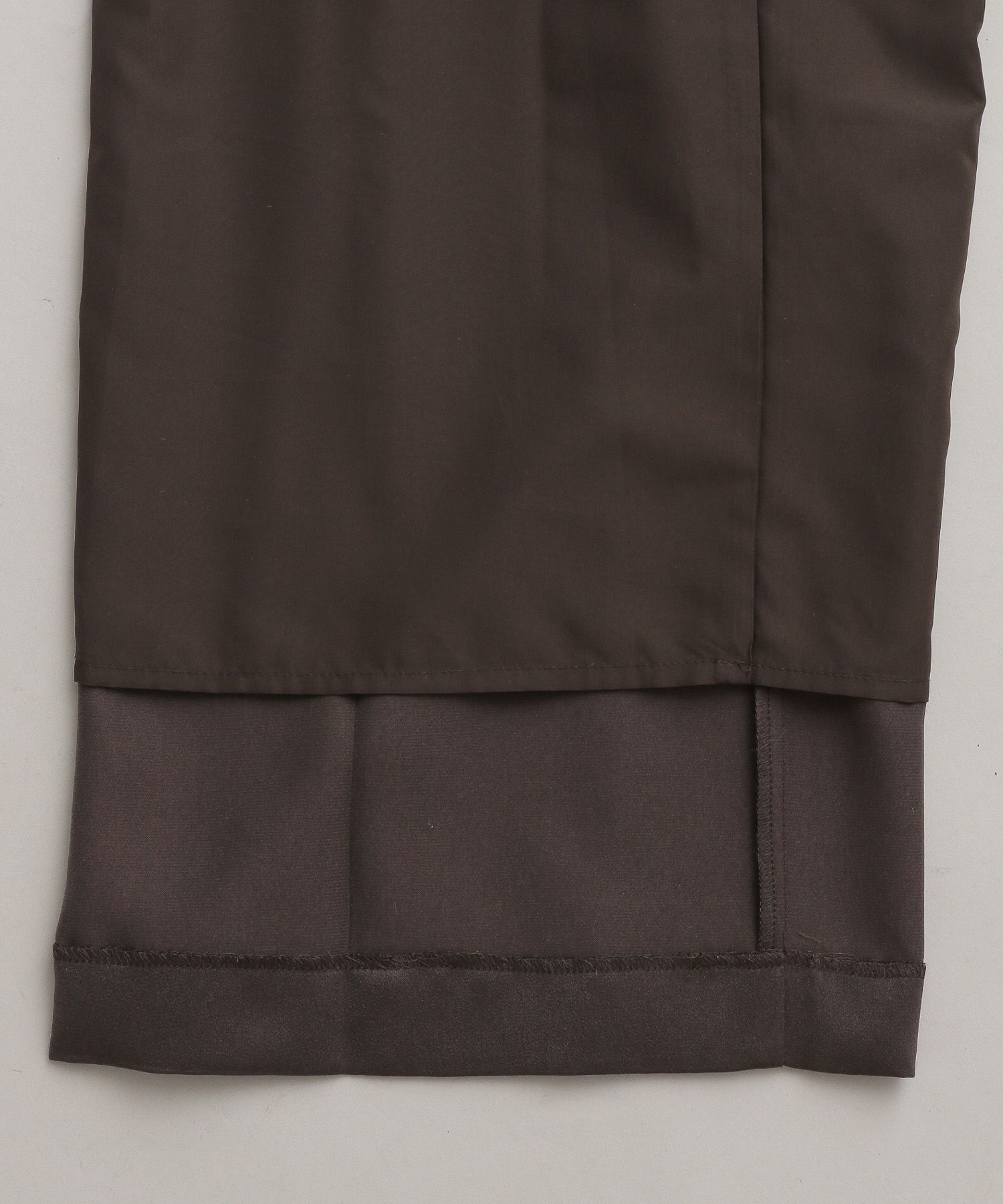 A part by 「ブライトサテンストレートパンツ」|スラックス|