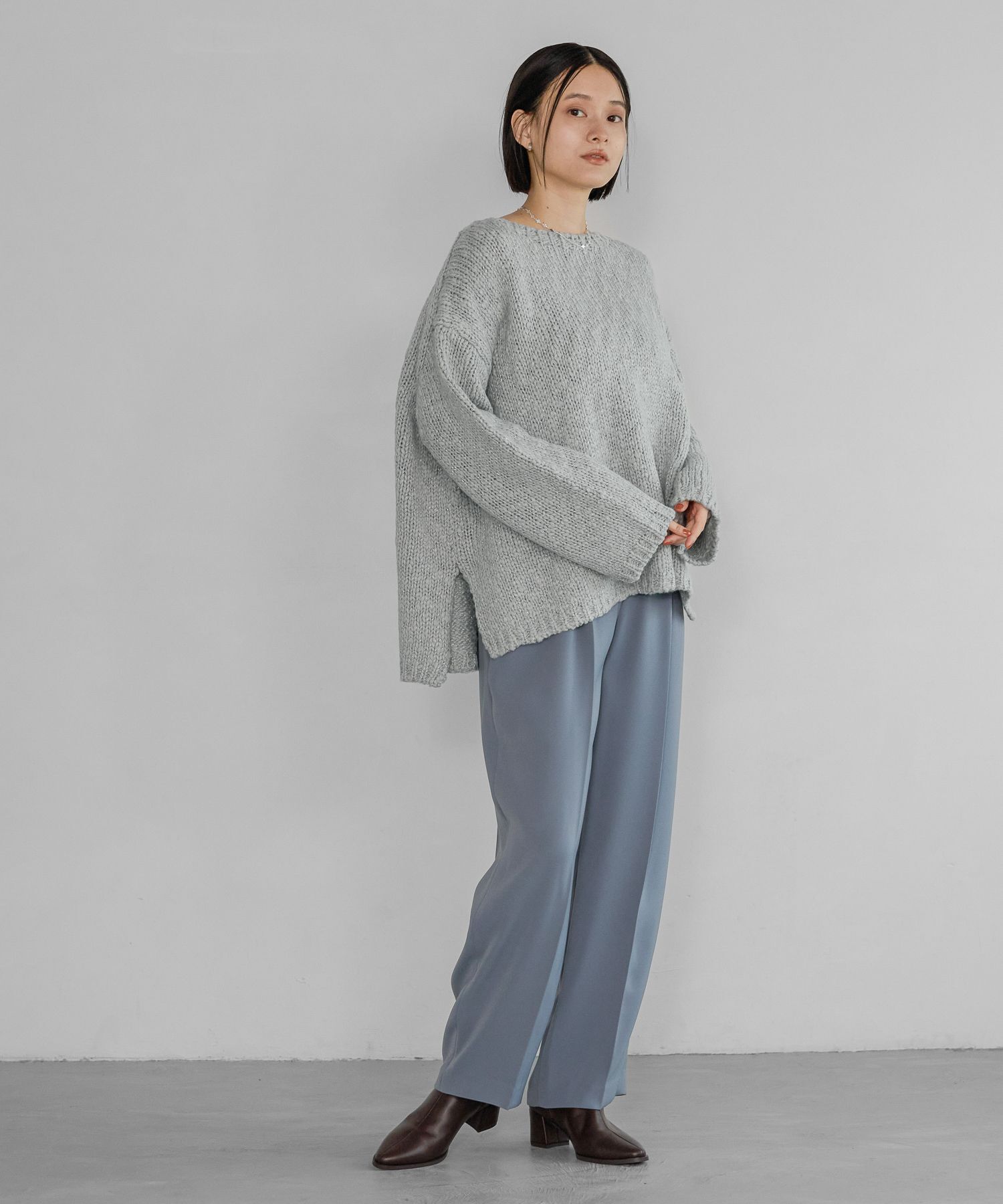 A part by 「サテンタックストレートパンツ」|スラックス|