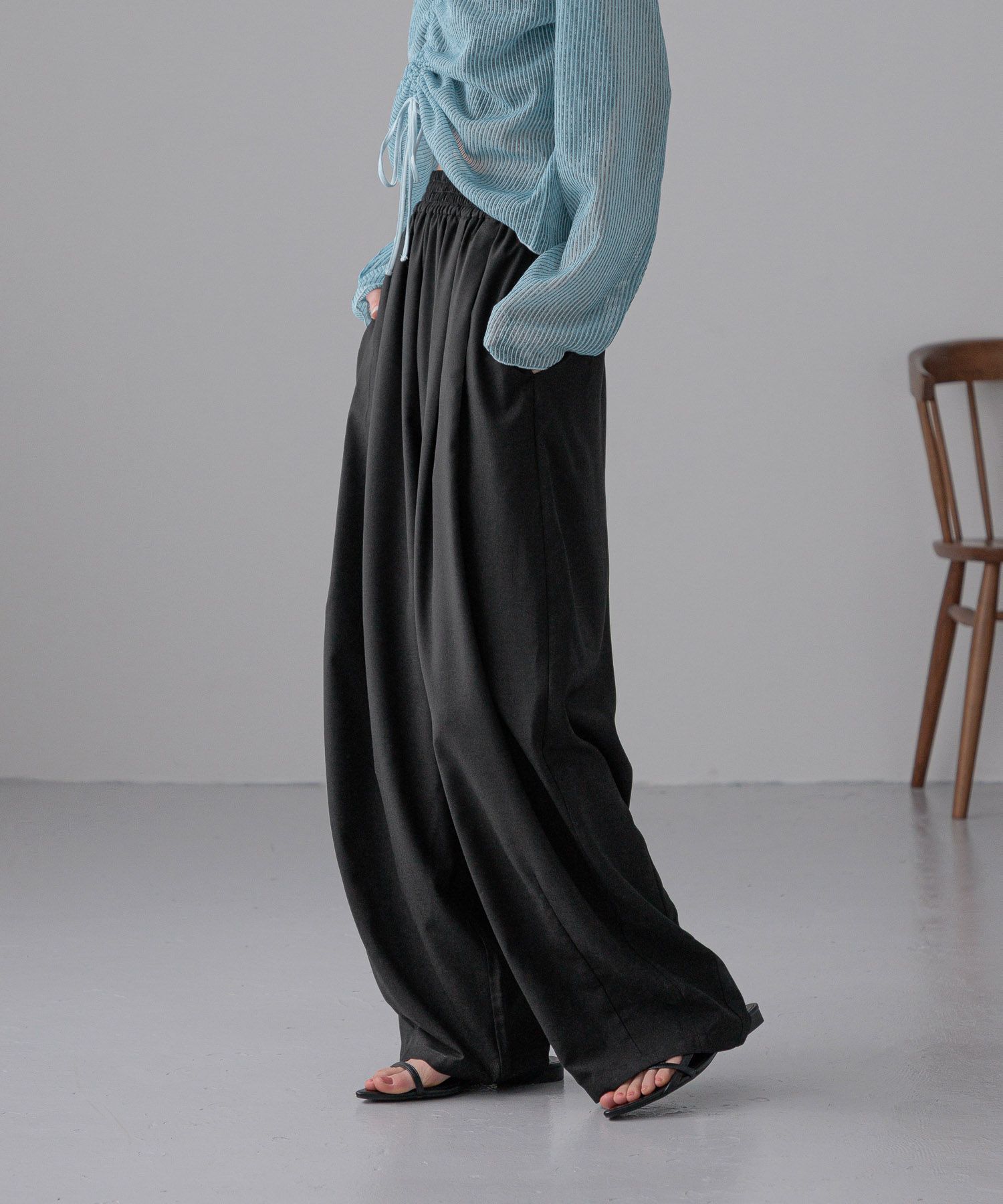 LOWRYS FARM「イージーワイドコクーンパンツ」|チノ|