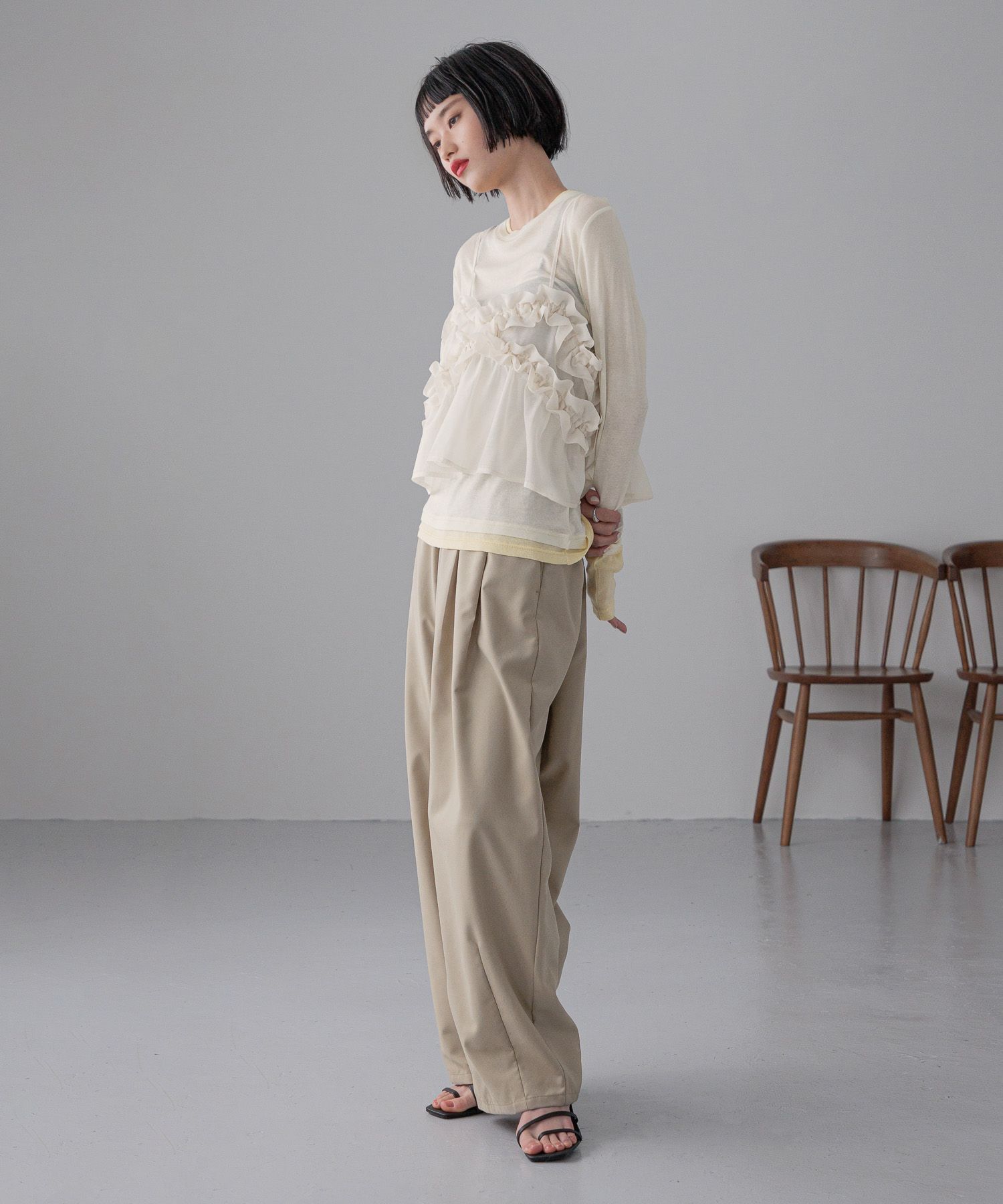 LOWRYS FARM「イージーワイドコクーンパンツ」|チノ|