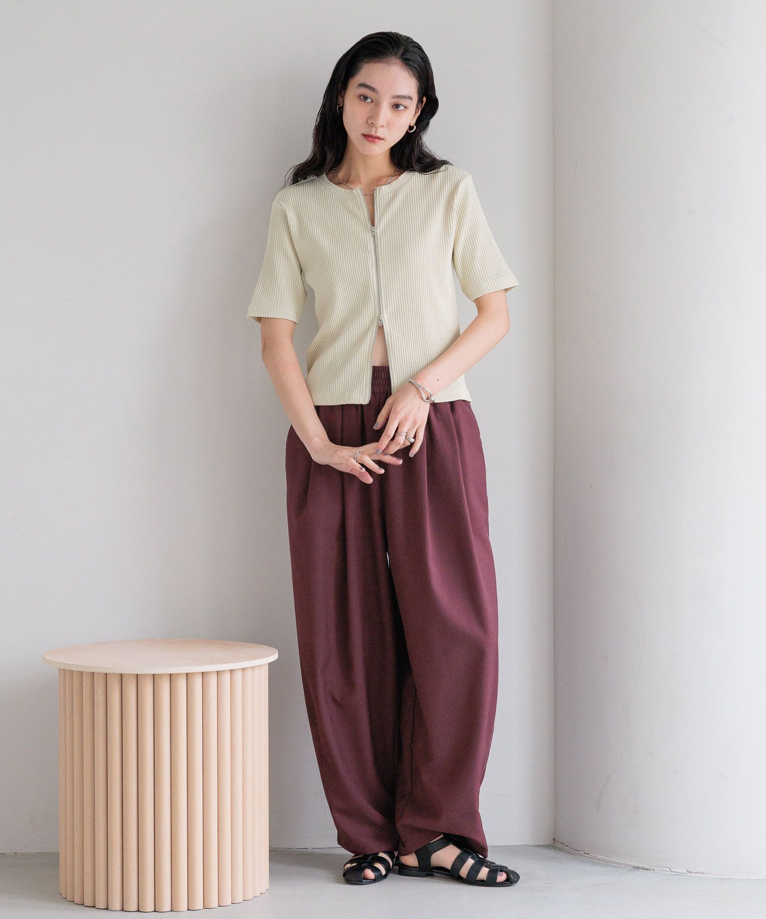 LOWRYS FARM「イージーワイドコクーンパンツ」|チノ|