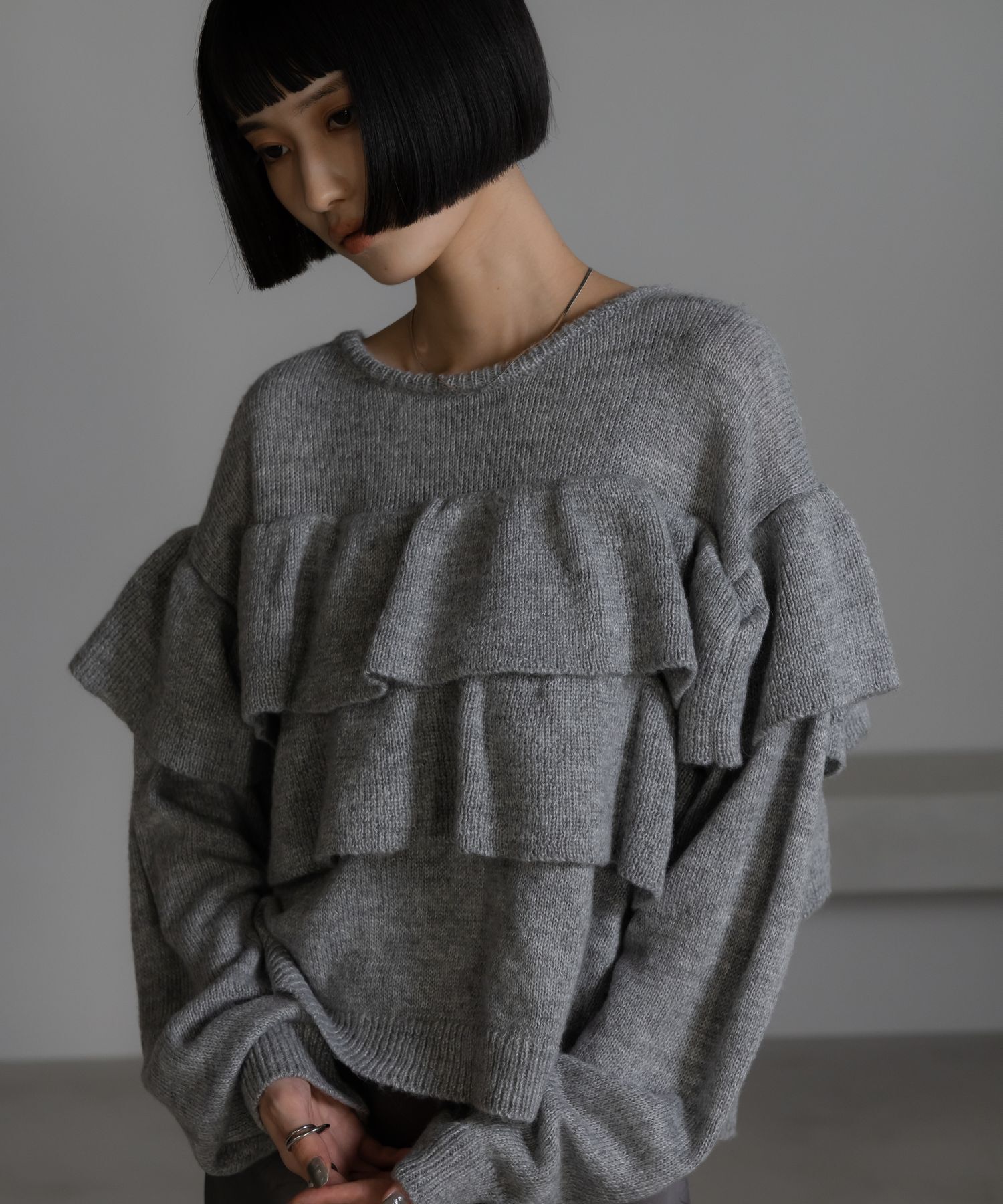 LOWRYS FARM「フリルニットプルオーバーＬＳ」|ニット・セーター|GRY2